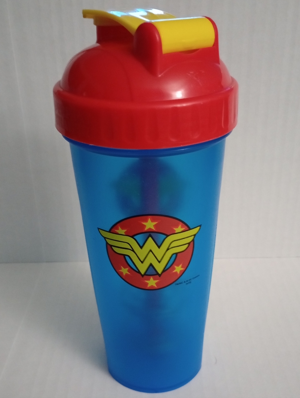 Performa Perfect ActionRod Hero Series Shaker Cup DC Comics Wonder Woman 28 Oz